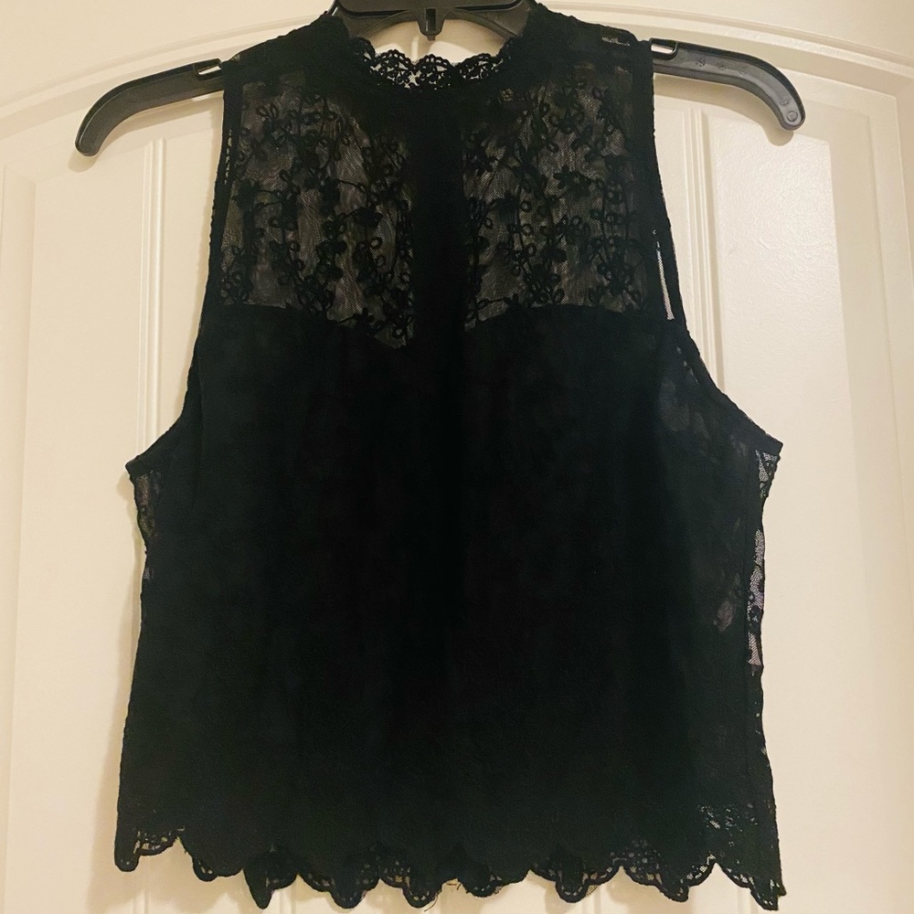 Black lace stylish top (M)